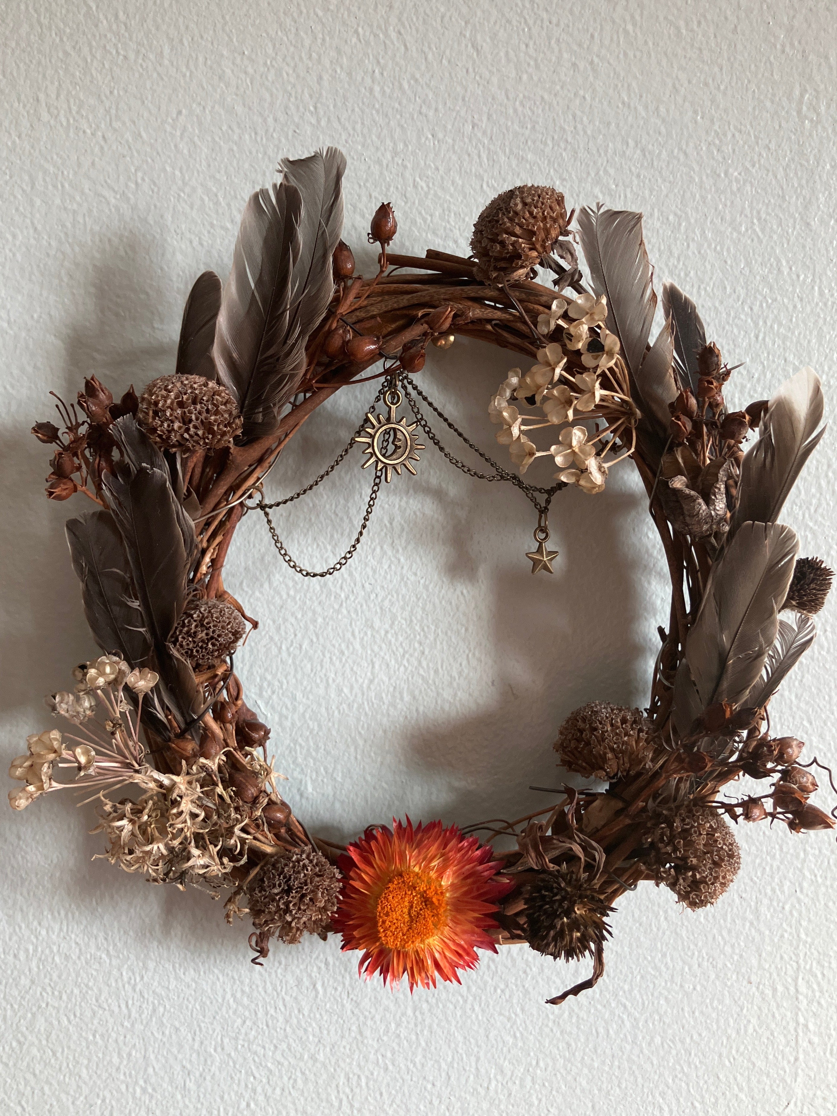 Robin Feather Foraged Strawflower Floral Charm Wreath- 6”